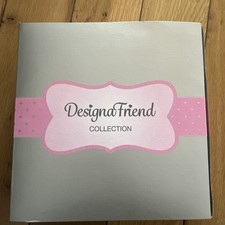 Designafriend Collection