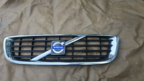 Volvo s40 front - 08-11,