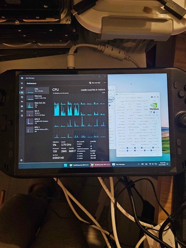 Handheld game console - game, intel