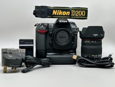 Nikon D200 + MB-D200 Grip +