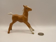Beswick Palomino Foal - Large, Stretched RARE (836)