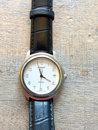Tissot quartz white dial - quartz,