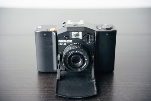 Minox 35gt film camera - film,