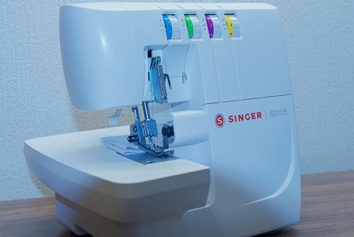 Singer s0105 overlocker sewing - singer,