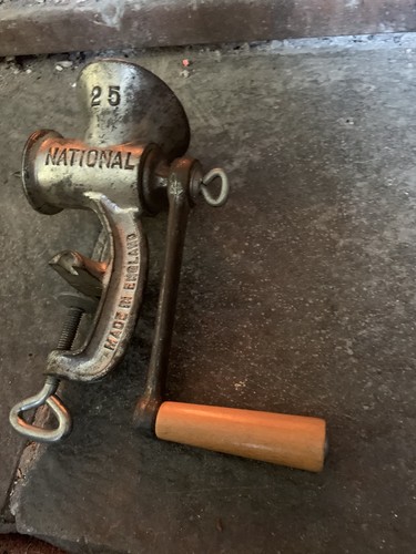 Vintage spong meat mincer - vintage,