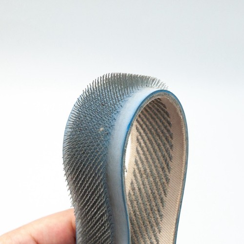 Gripper strip for - gripper,