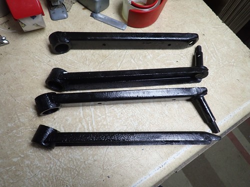 Front suspension wishbone - suspension, arm