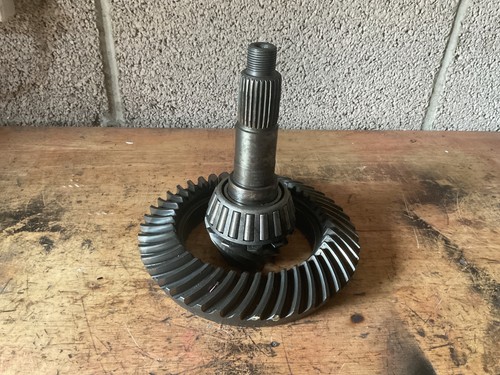 Bmw crown wheel and pinion - and,