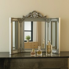 Silver Resin Ornate Dressing