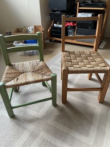 Wooden childs chair with - x,