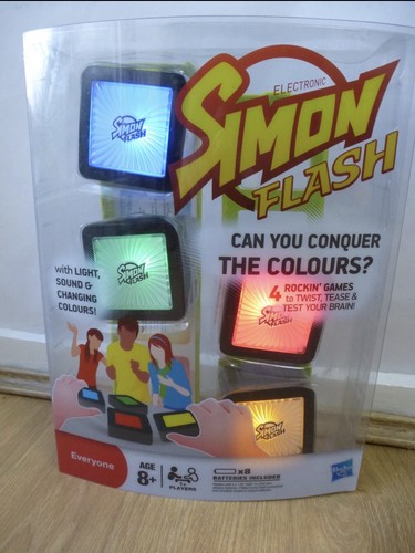 Simon flash electronic game - simon,
