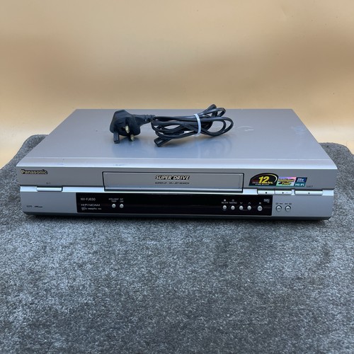 Panasonic fj630b vhs vcr - nv-fj630b-s,