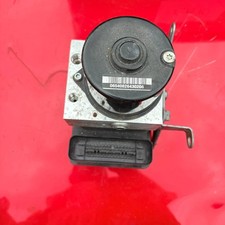 2011 BMW 3 SERIES E90 ABS PUMP CONTROL MODULE  6789301    6789300-01