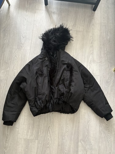 Black faux fur trim bomber - black,