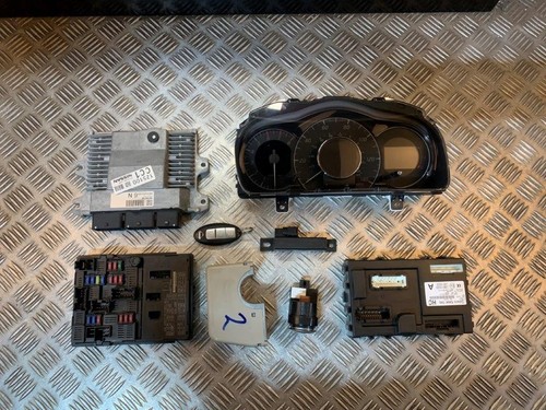 Nissan note e12 mk2 - 13-17,