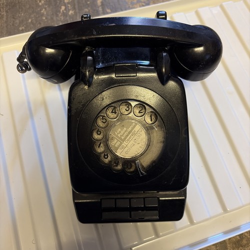 Vintage 1981 rotary telephone - 1981,