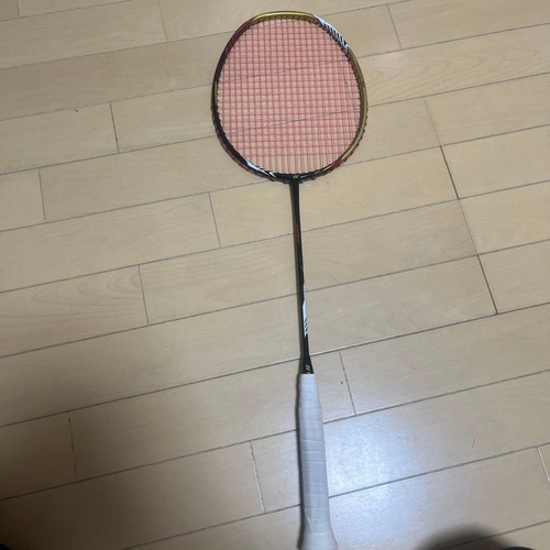 Yonex voltric force lindan - voltric,