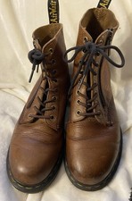 Dr. Martens Docs 1460 Pascal Brown Rugged Ambassador Leather Boots UK 7 EU 41