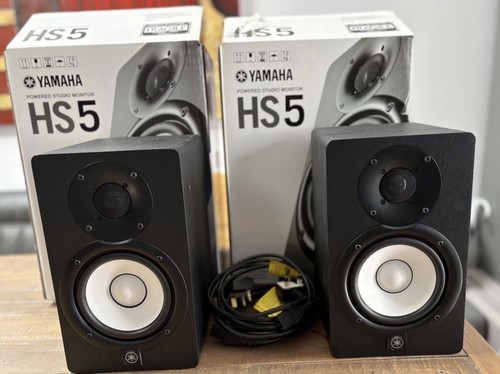 Yamaha black hs5 speakers - black,