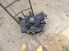 triumph tiger 800 xrx engine
