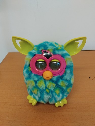 Hasbro furby boom peacock - hasbro,