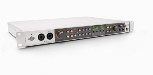 Universal audio volt 876 - universal,
