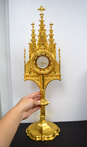 Antique vintage monstrance - vintage,