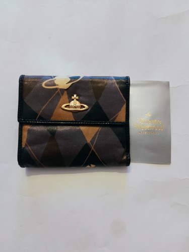 Authentic vivienne westwood - authentic,