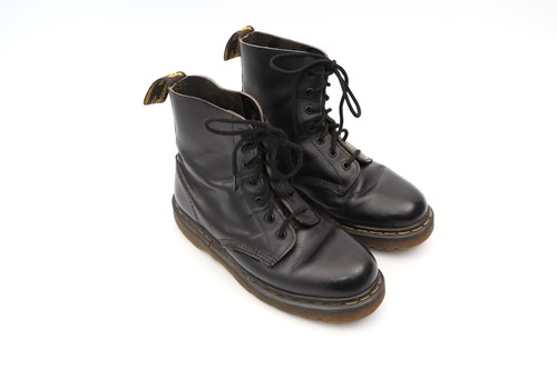 Vintage 90s martens 1460 - vintage,