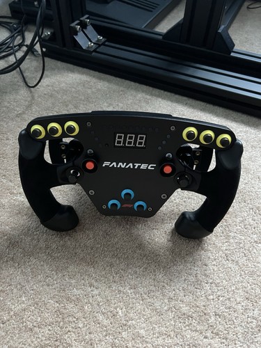 Fanatec clubsport steering - fanatec,