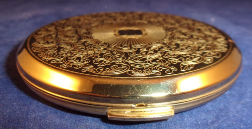 Vintage gold tone - tone, stratton