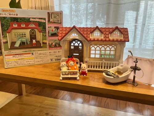 Sylvanian families strawberry - sylvanian,