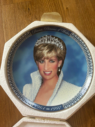 Franklin mint diana princess - mint,