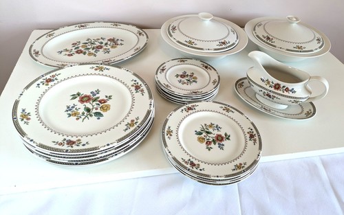 Royal doulton kingswood dinner - royal,