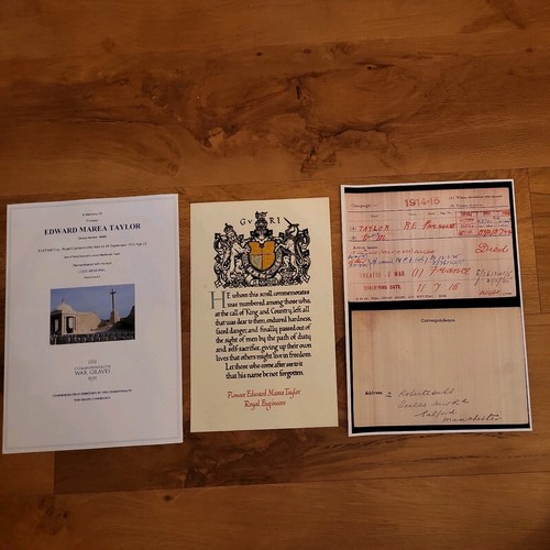 Ww1 memorial scroll royal - memorial,