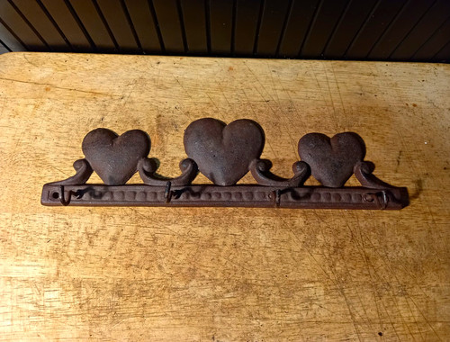 Cast iron heart - iron, mounted