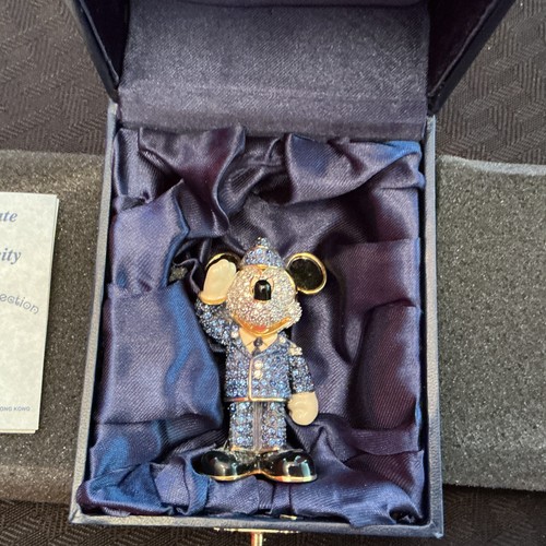 Arribas brothers disney mickey - brothers,