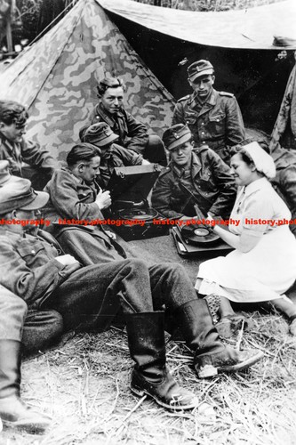 F019702 german red - german,