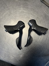 Shimano 105 ST-5800 STI Road Shifter Set, LH RH, 11-Speed