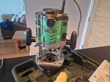 Hitachi M12VE Variable Speed