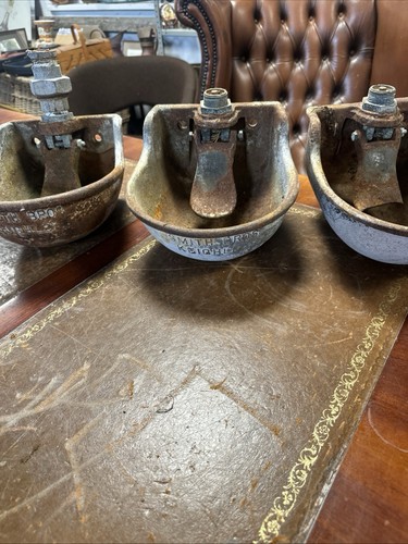 Traditional smiths brothers - traditional,