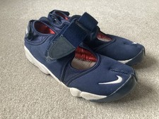 Nike Rift Split Toe Navy Blue