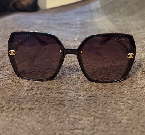Chanel oversized sunglasses - chanel,