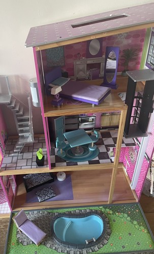 Kidcraft uptown doll - uptown, house