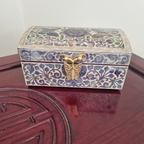 Vintage korean lacquer box - korean,