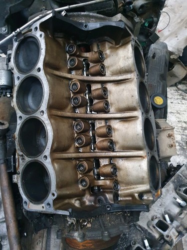 Range rover v8 engine - range,