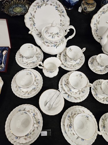 Royal albert brigadoon - royal,