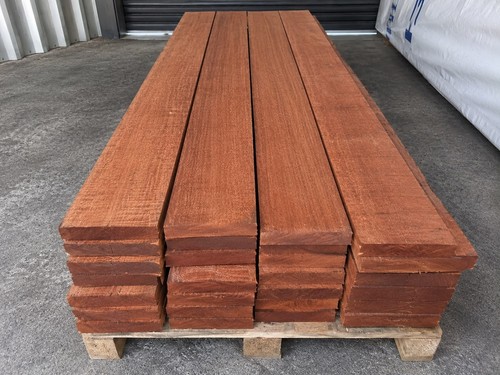 Sapele sawn timber board - sapele,