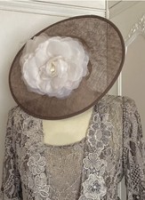 PHASE EIGHT Brown & Cream