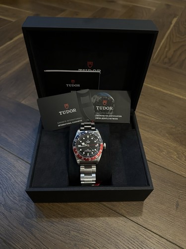 Tudor black bay - gmt, 41mm